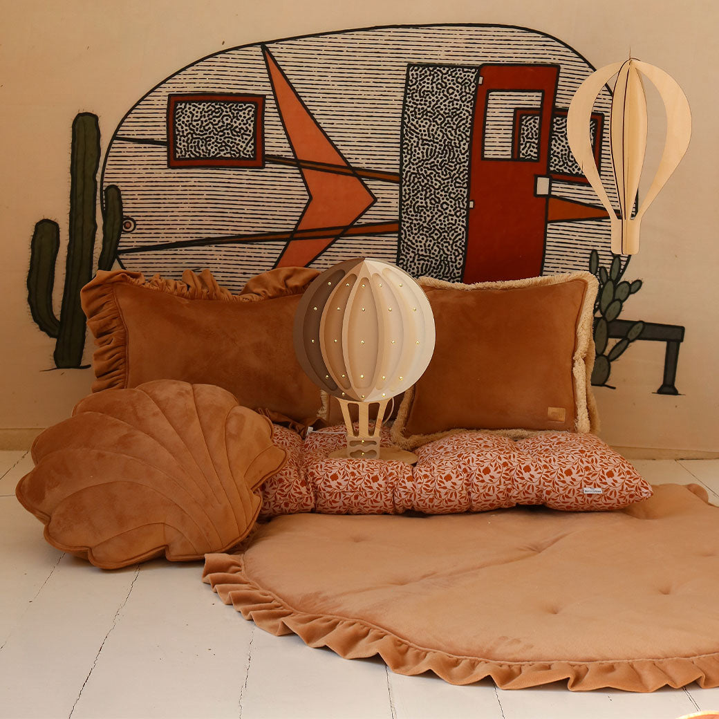 Round Mat with Frill