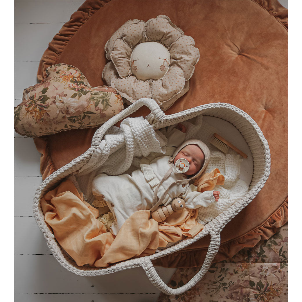 Round Mat with Frill