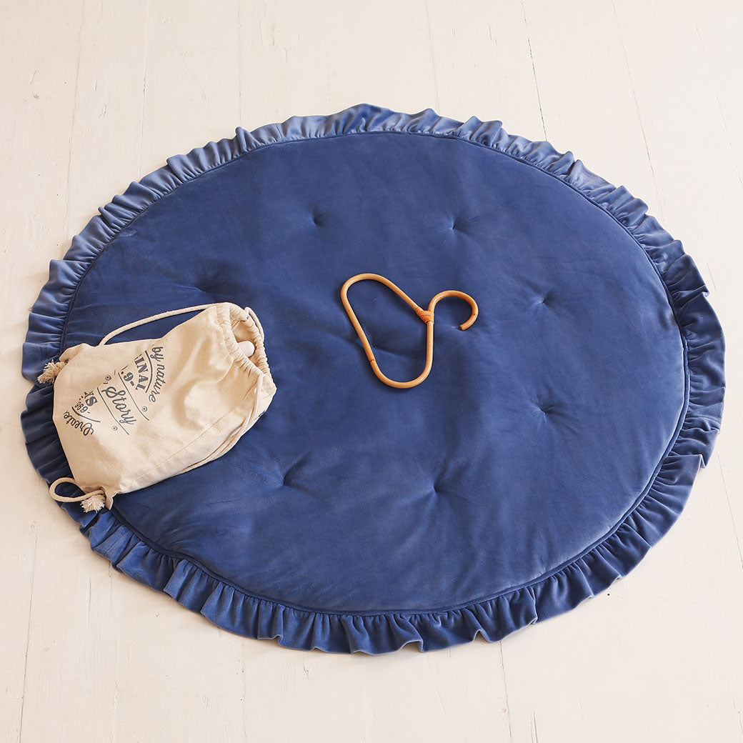 Round Mat with Frill
