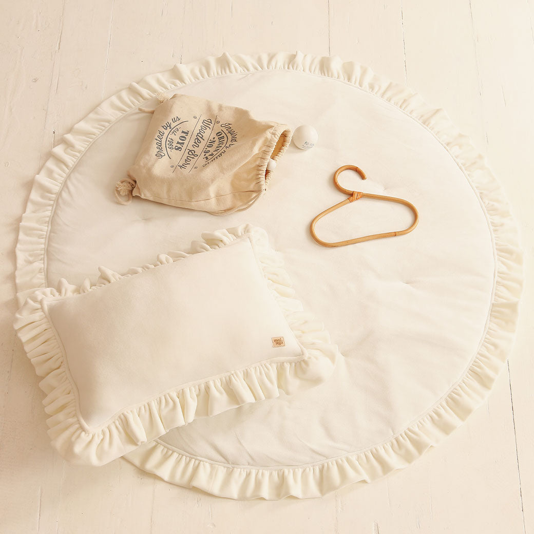 Round Mat with Frill