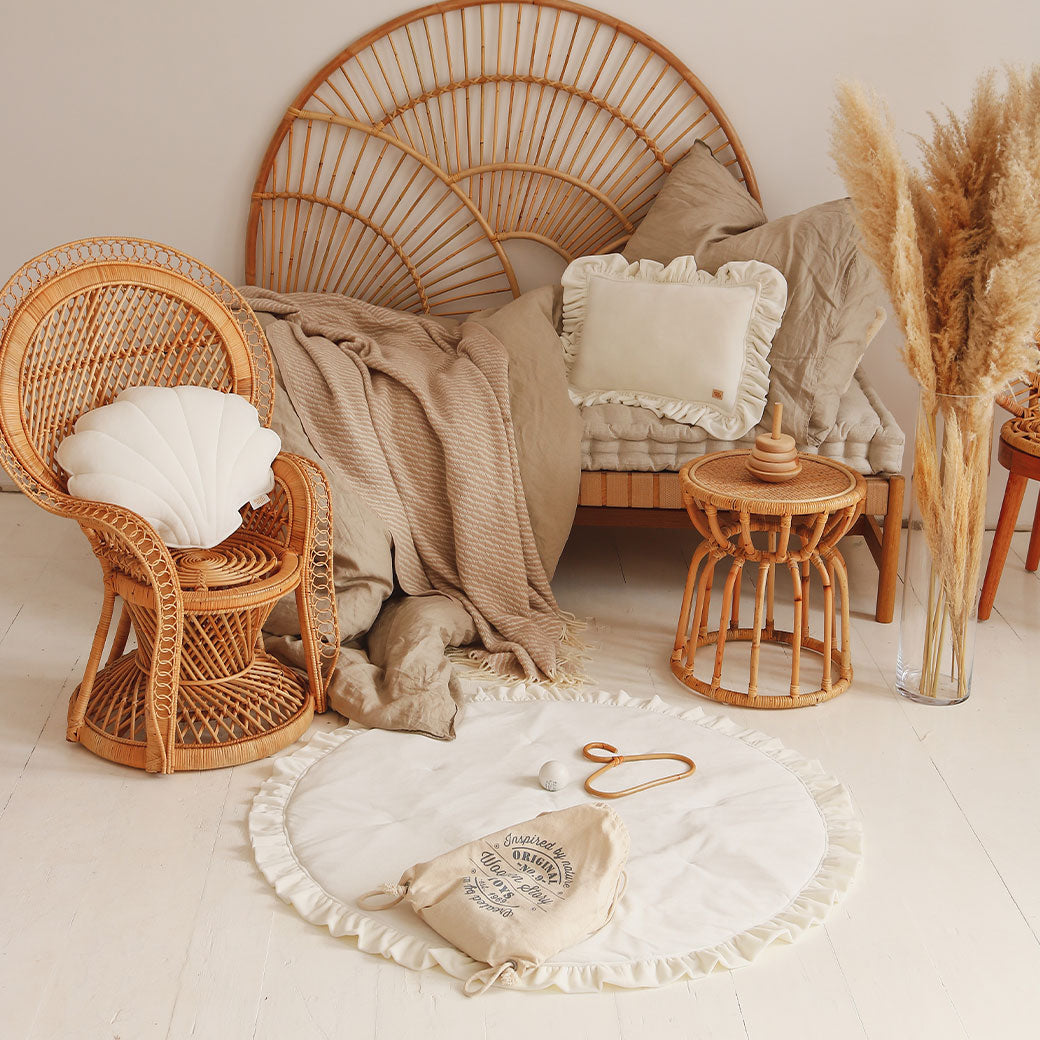 Round Mat with Frill