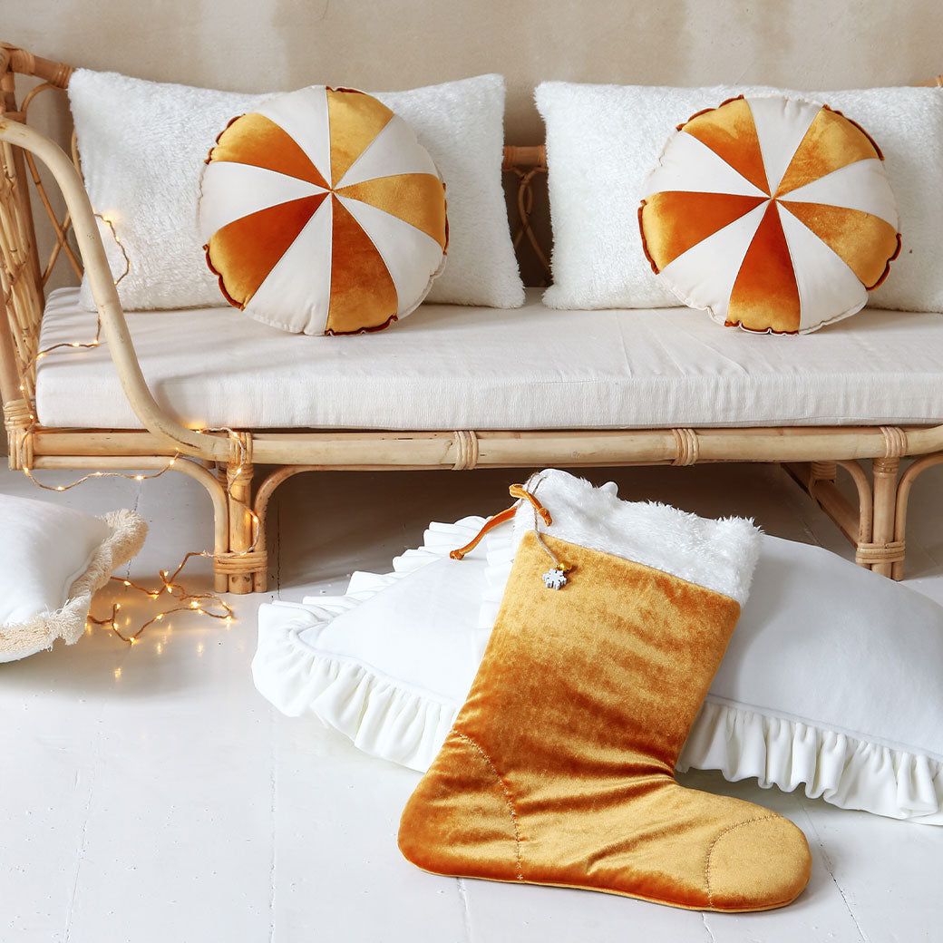 Round Patchwork Pillow