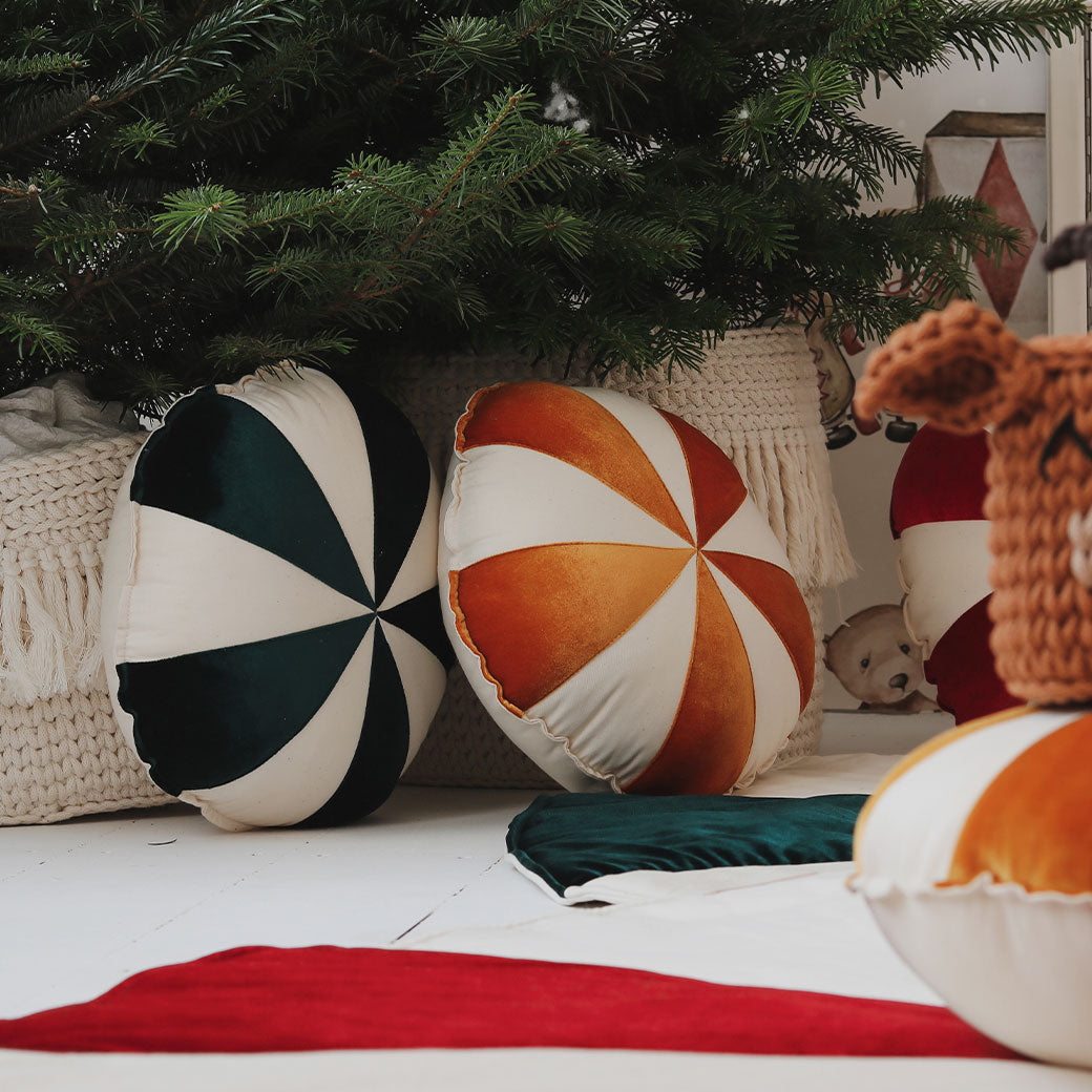 Round Patchwork Pillow