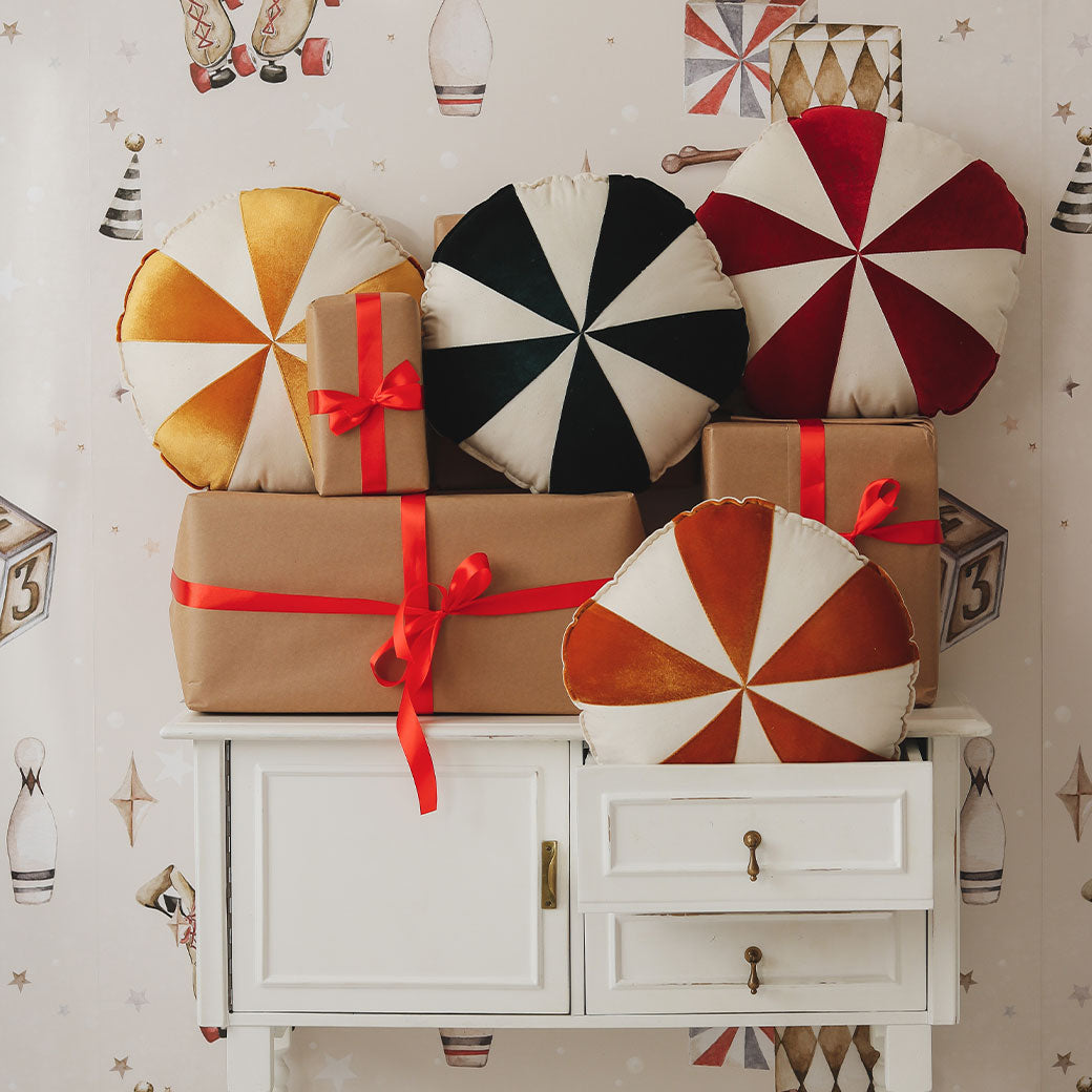 Round Patchwork Pillow