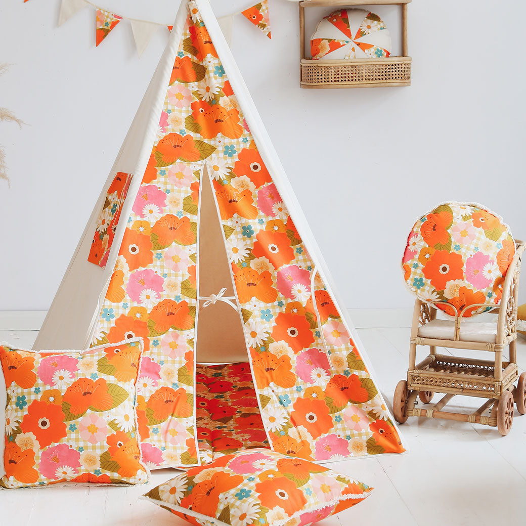 Round Patchwork Pillow