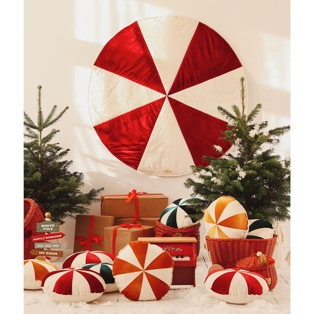 Round Patchwork Pillow