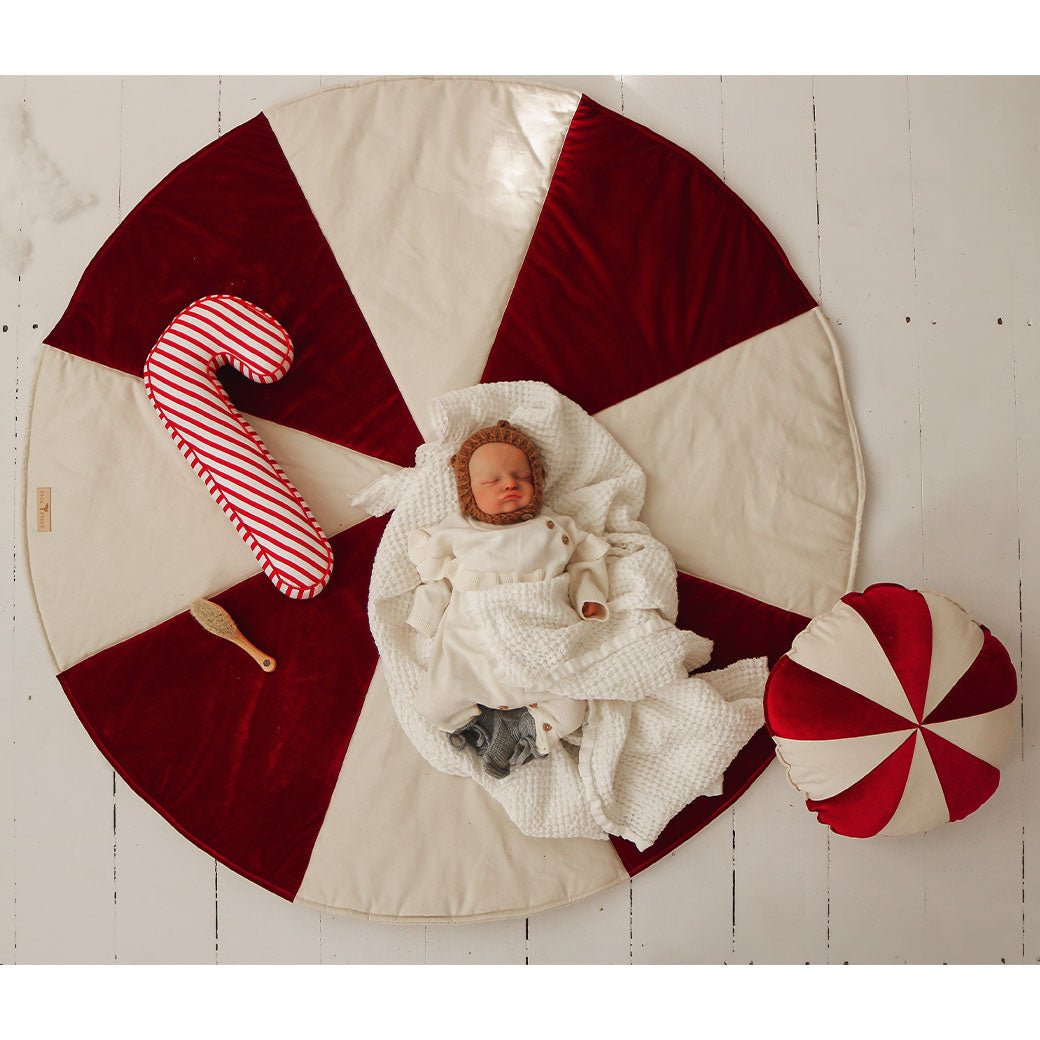 Round Patchwork Pillow