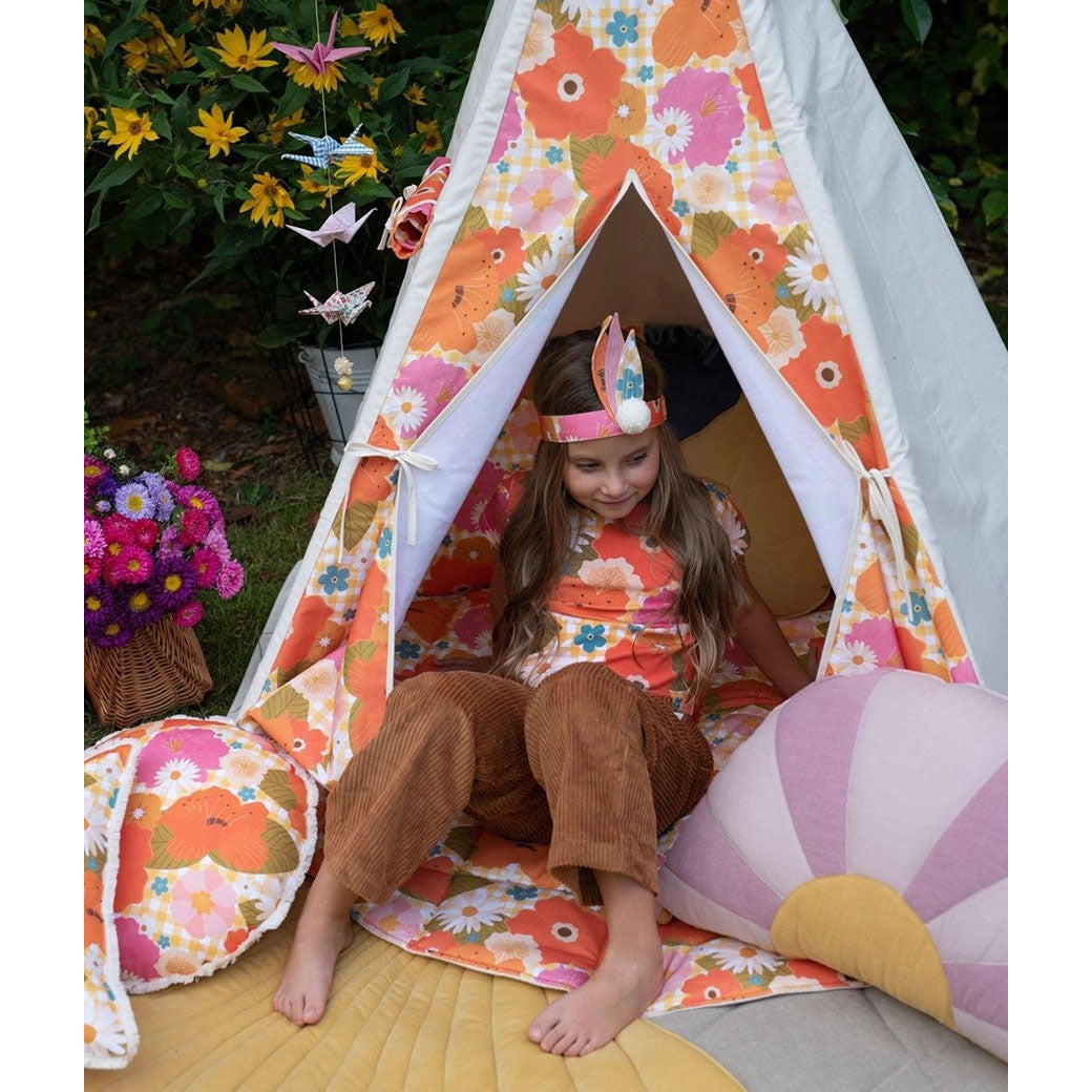 MEI×WE TENTMEI Tepee Tent Multi Moi Mili Teepee Tent with Pattern and Mat Set | Modern Nursery™
