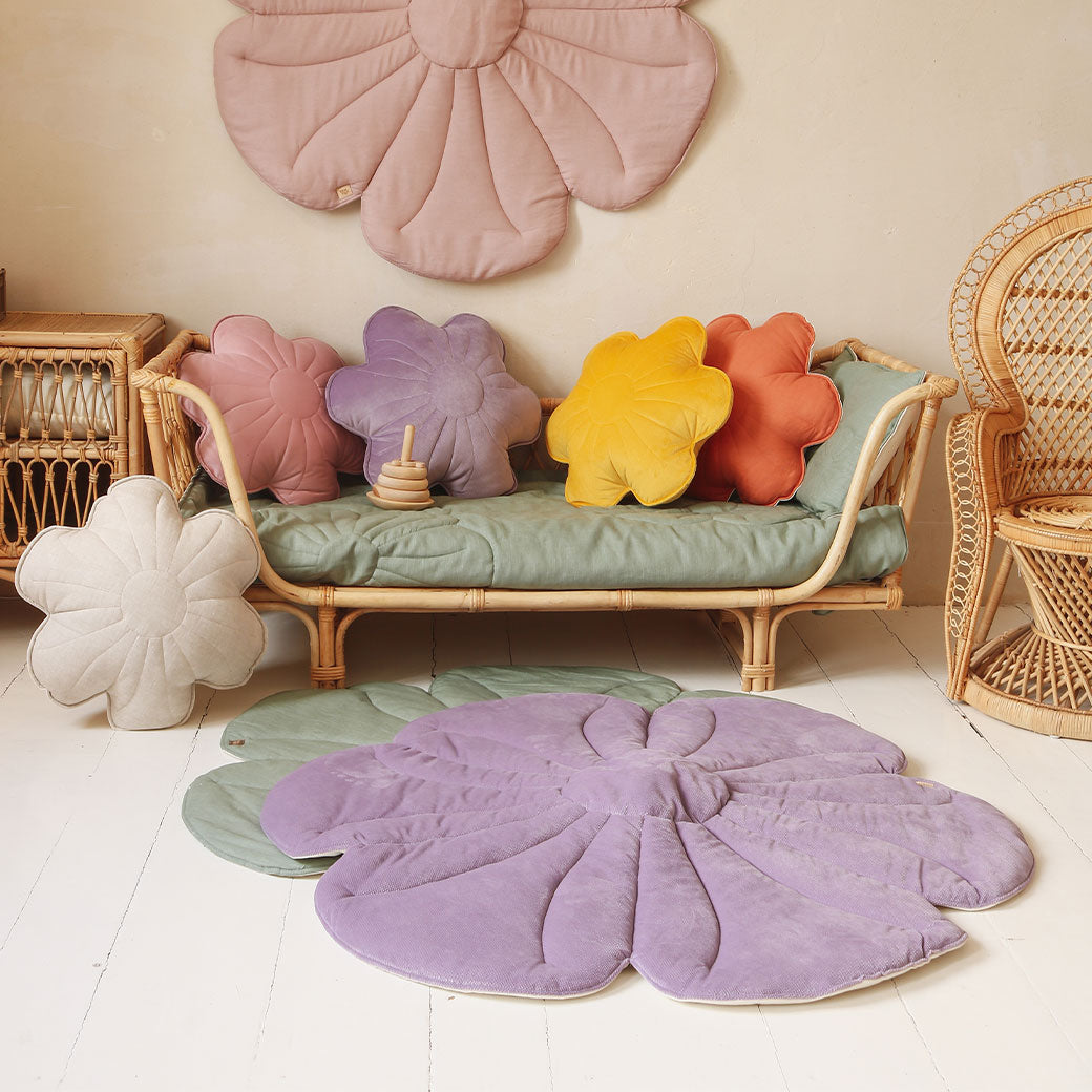 Velvet Flower Mat
