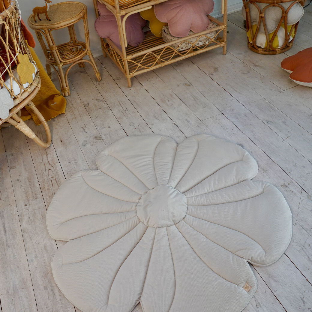 Velvet Flower Mat