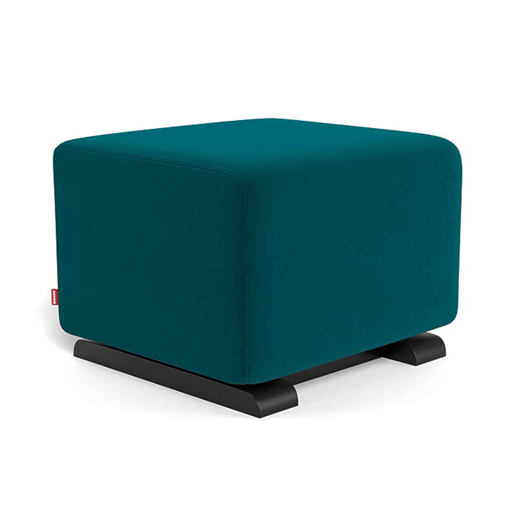 Gliding Ottoman