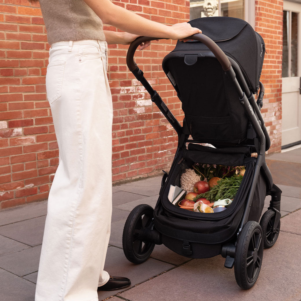 DEMI icon Stroller + PIPA Series Travel System