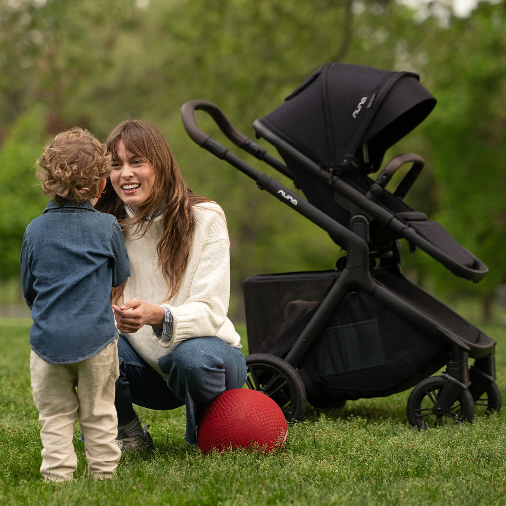 DEMI icon Stroller + PIPA Series Travel System
