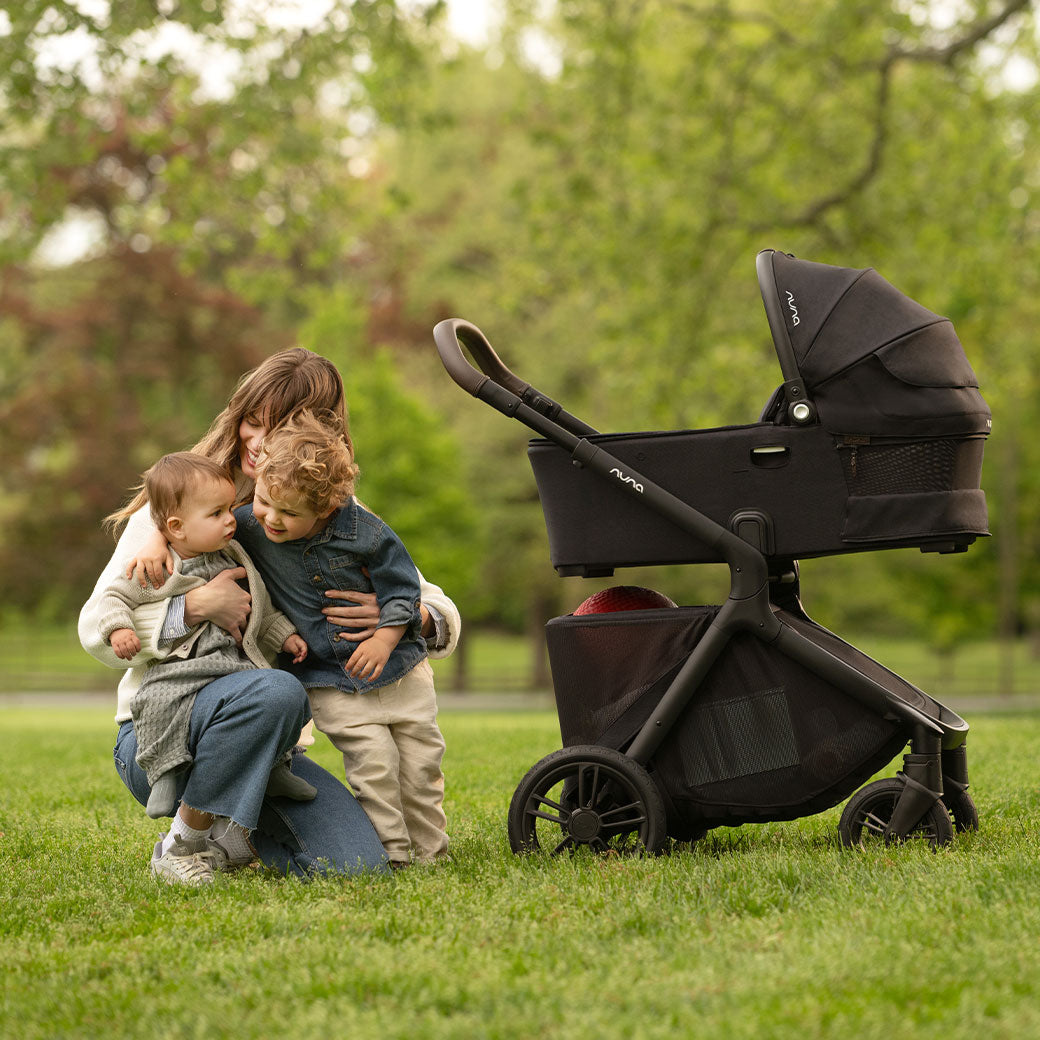 DEMI icon Stroller + PIPA Series Travel System