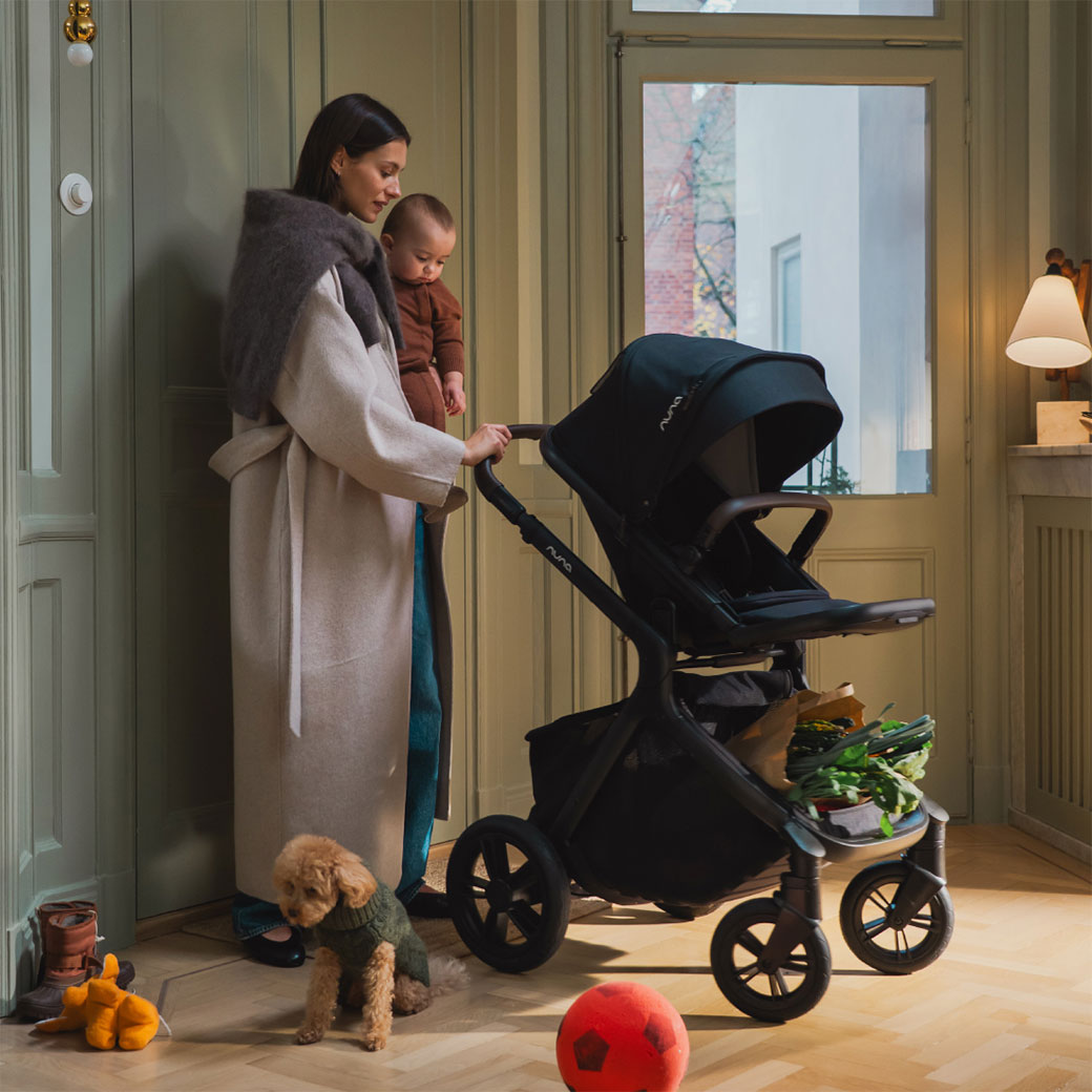 DEMI icon Stroller + PIPA Series Travel System