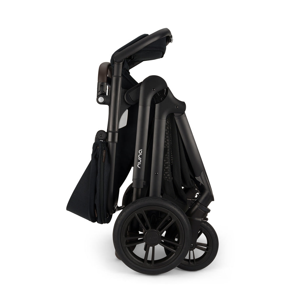 DEMI icon Stroller + PIPA Series Travel System