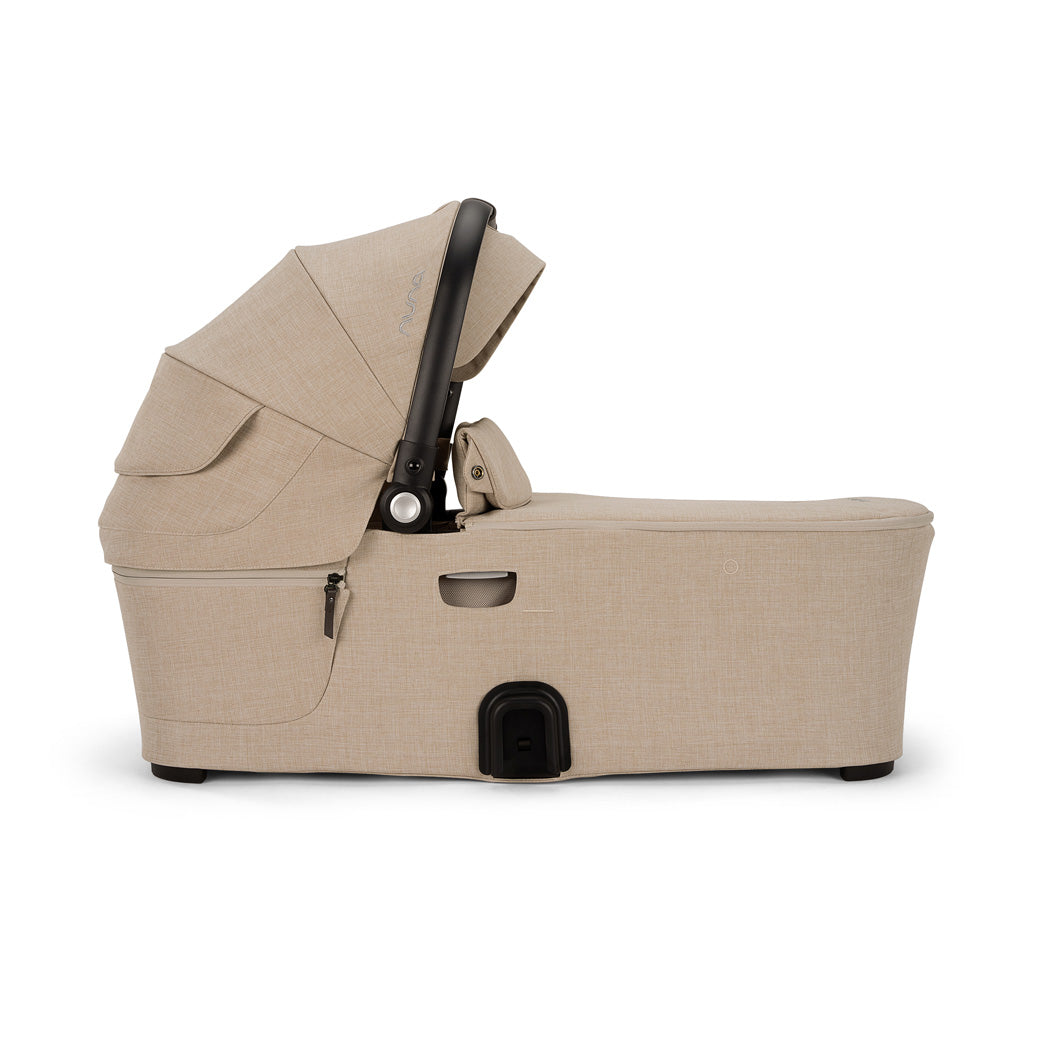 DEMI Next Bassinet + Stand