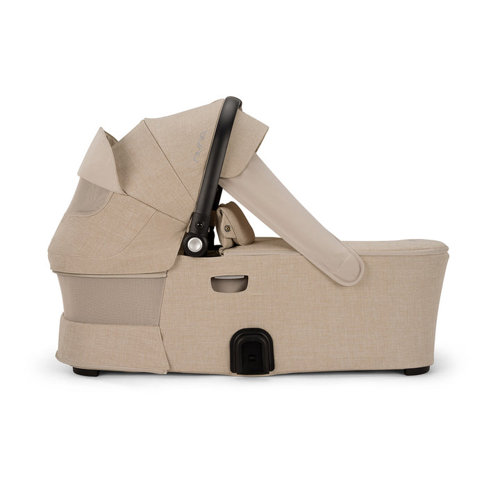 DEMI Next Bassinet + Stand