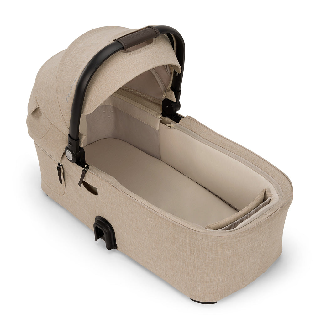 DEMI Next Bassinet + Stand