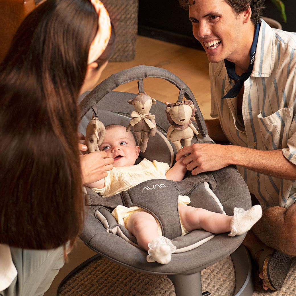 LEAF Grow Child Seat