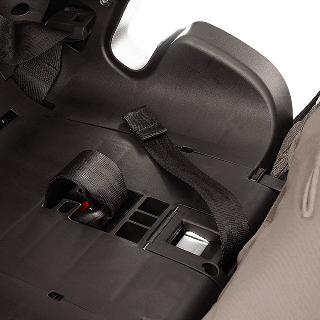 LUMN Harness Booster Seat