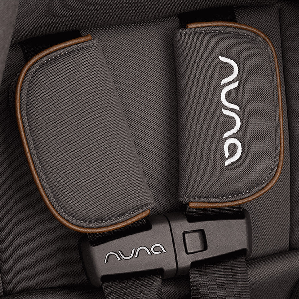 LUMN Harness Booster Seat