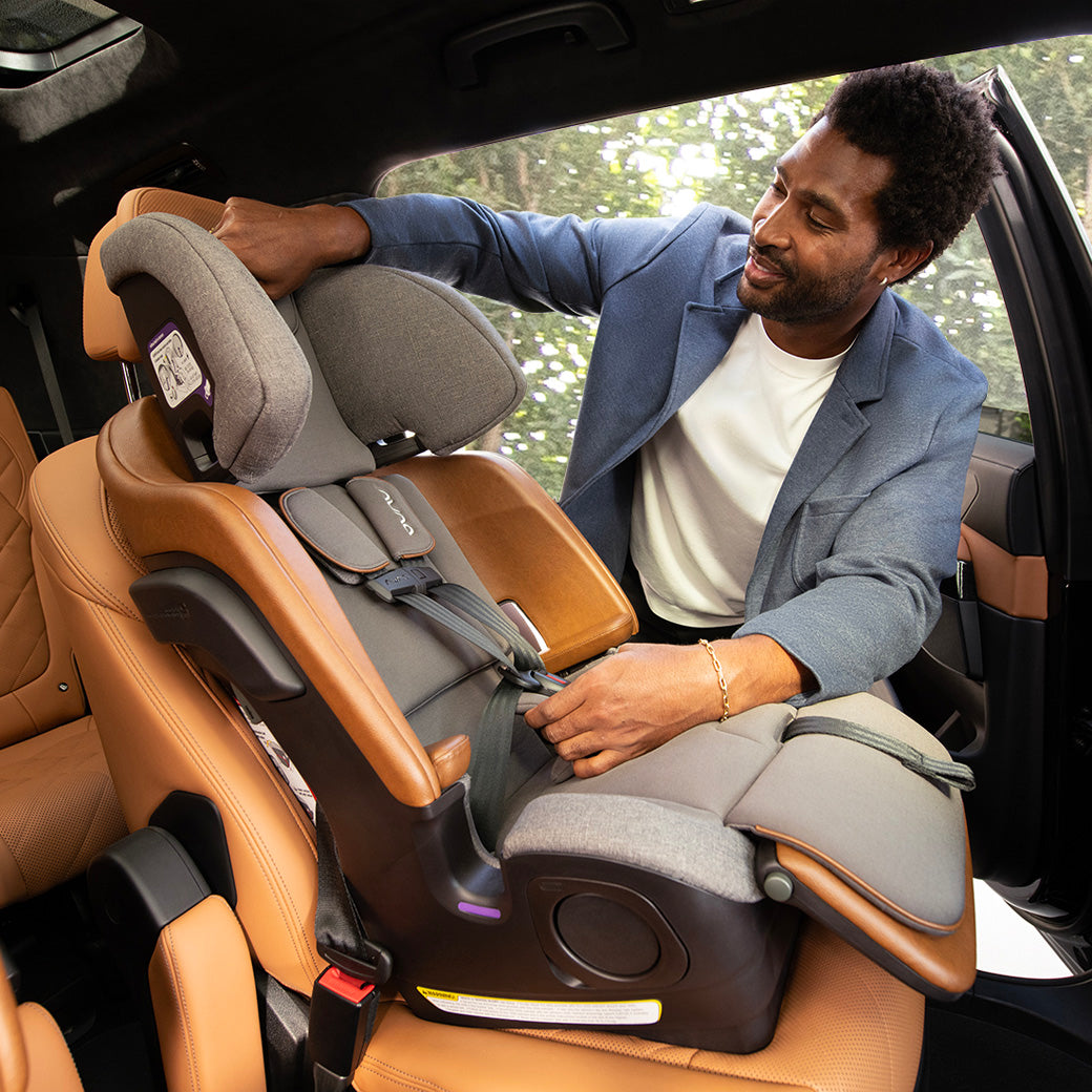 LUMN Harness Booster Seat