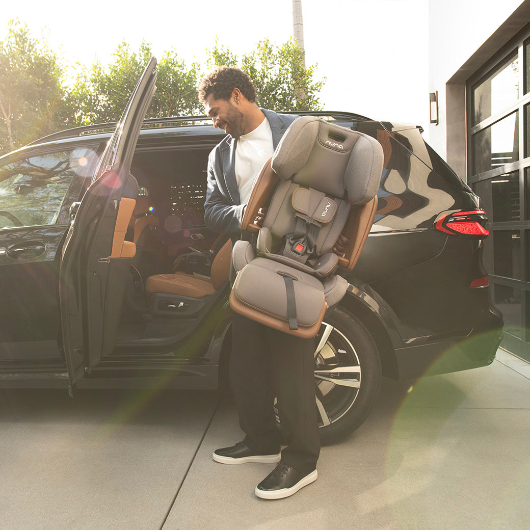 LUMN Harness Booster Seat