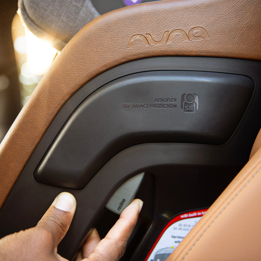 LUMN Harness Booster Seat