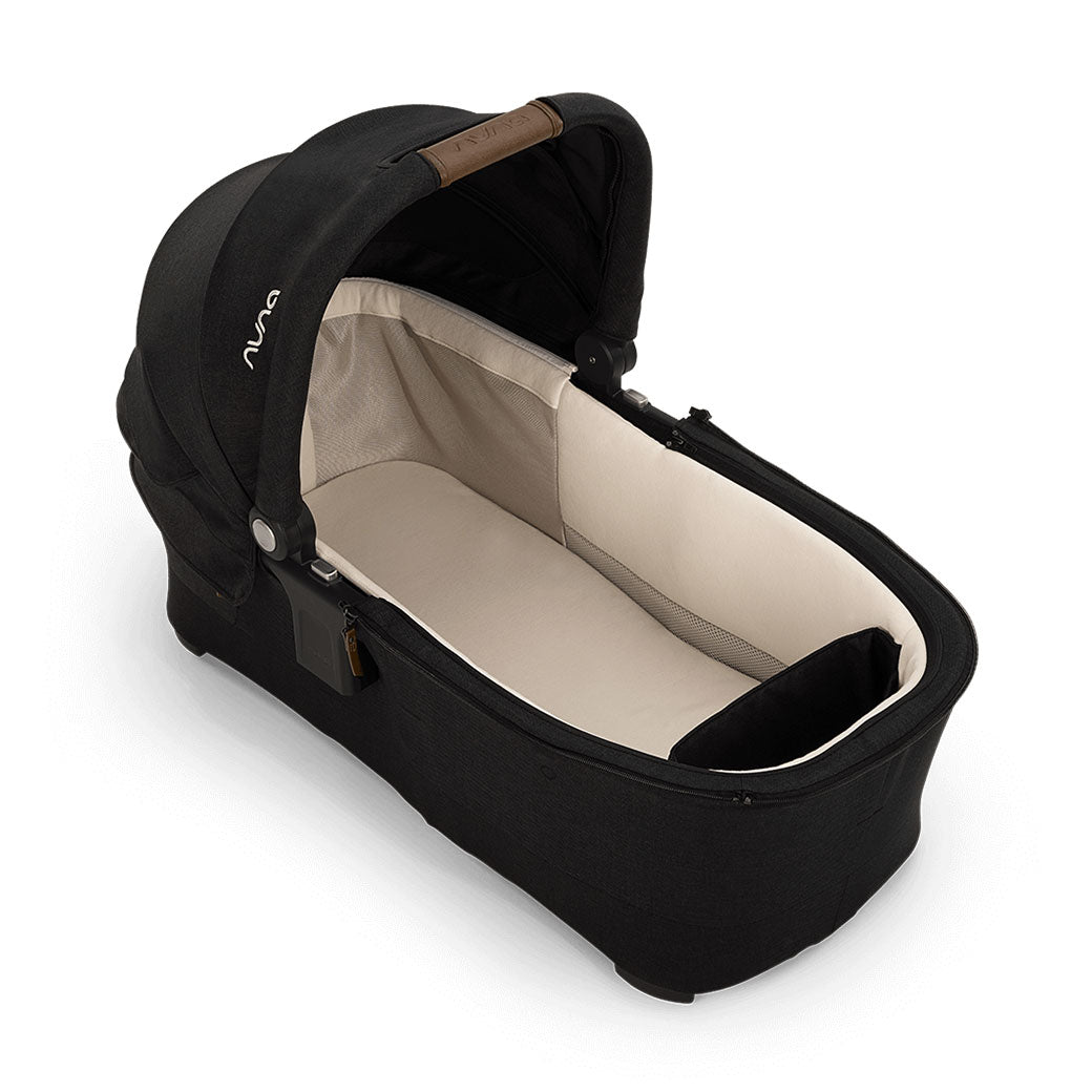 SWIV & TRIV Series Bassinet + Stand