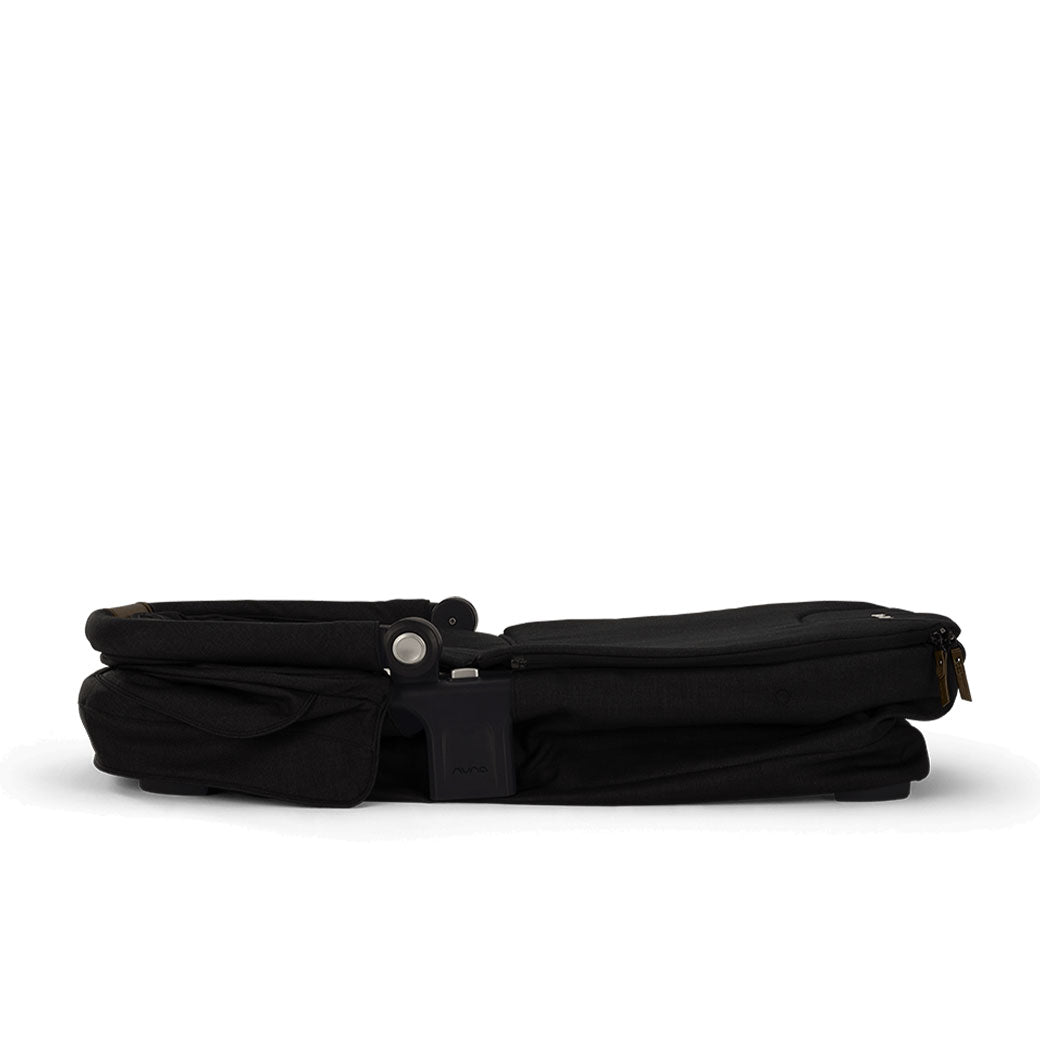 SWIV & TRIV Series Bassinet + Stand