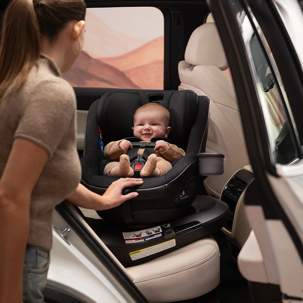 REVV maxx Rotating Convertible Car Seat