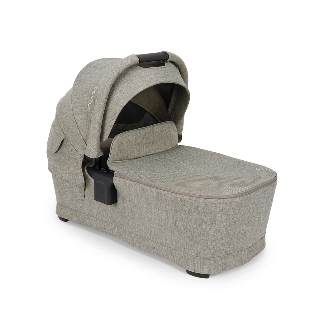 SWIV & TRIV Series Bassinet + Stand