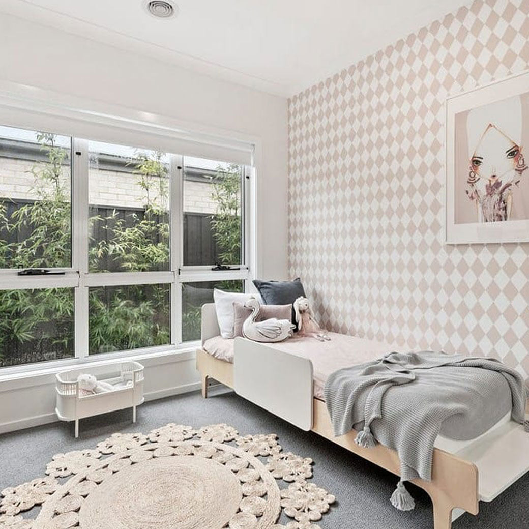 Universal Security Rail