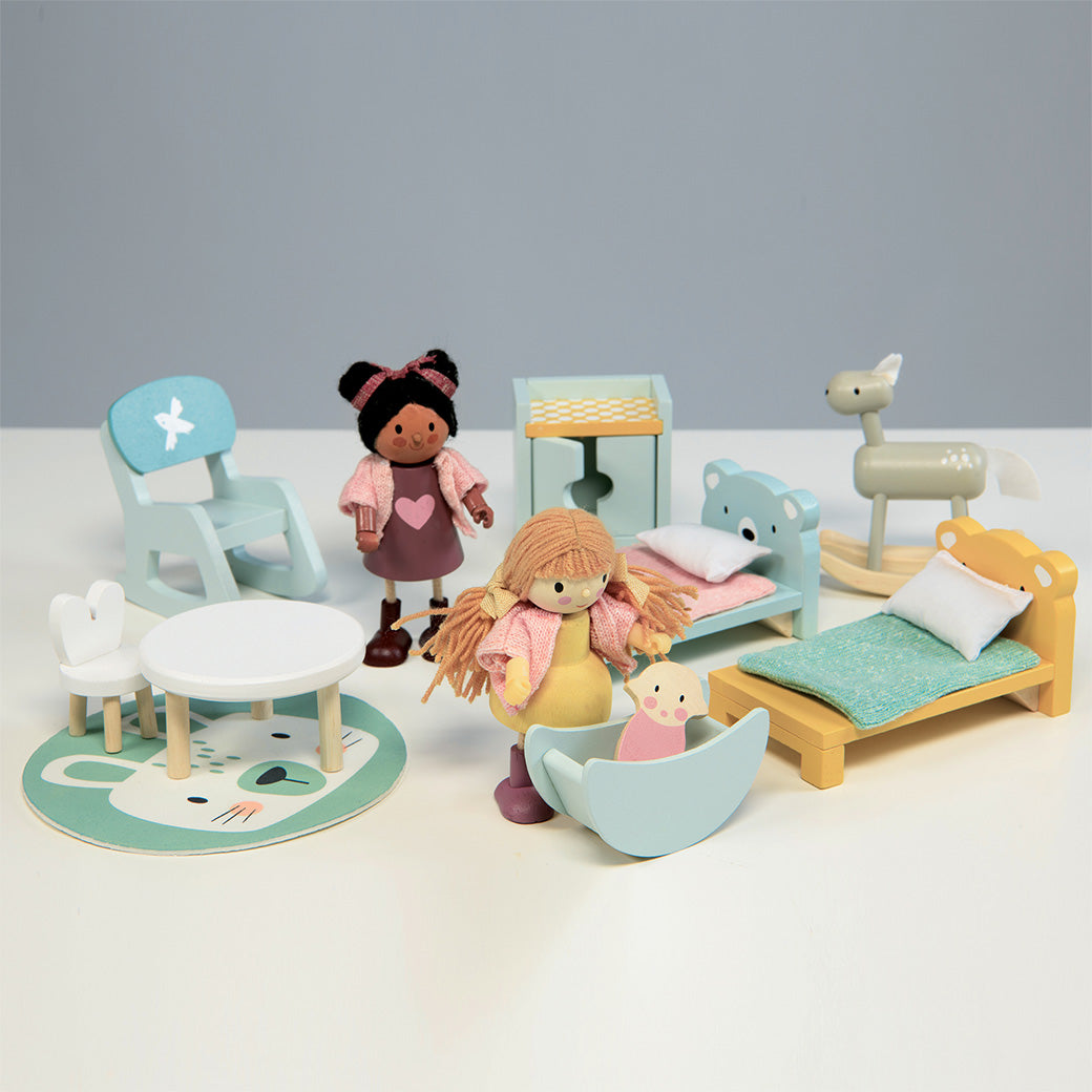 Dolls House Children's Room Furniture