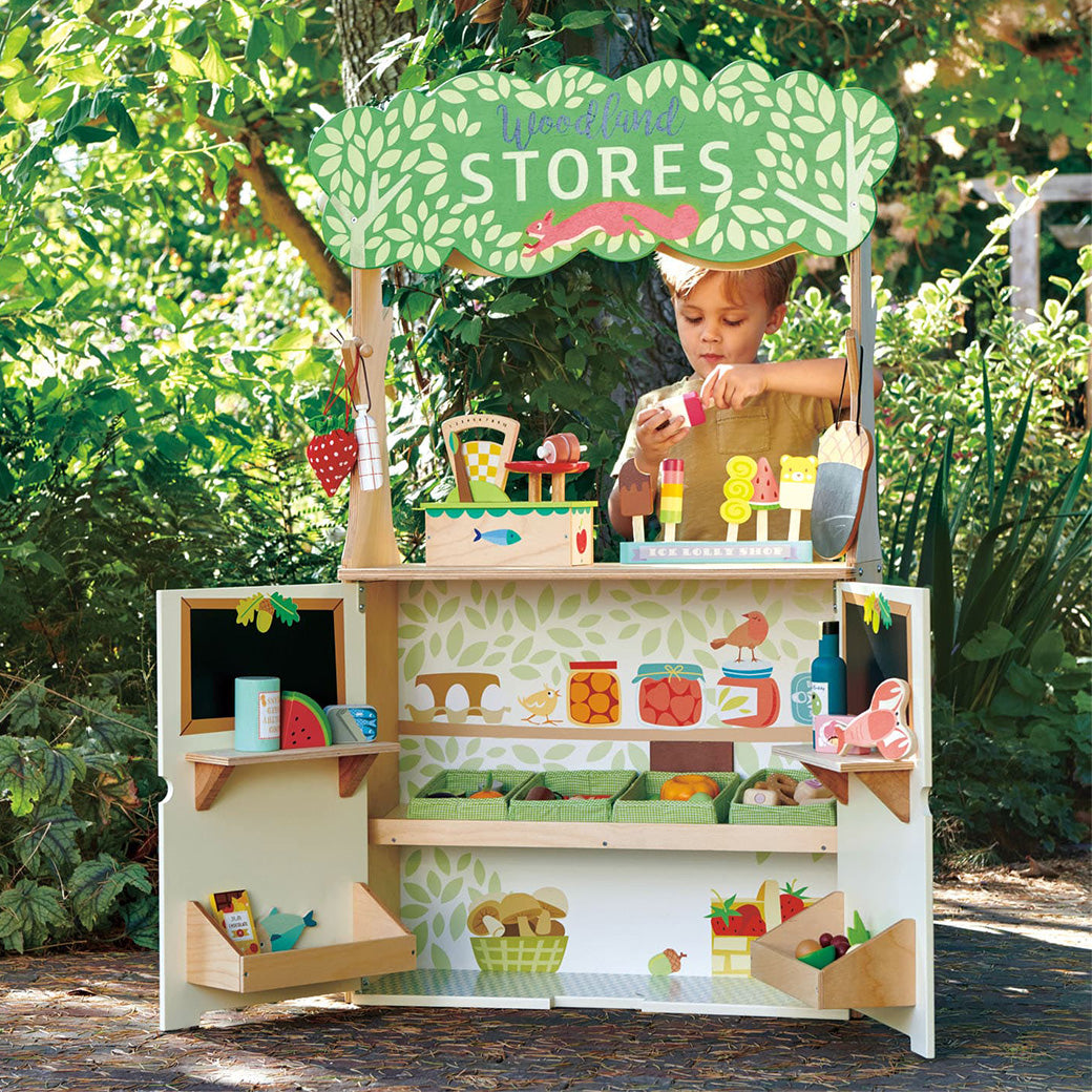 Woodland Stores and Theatre