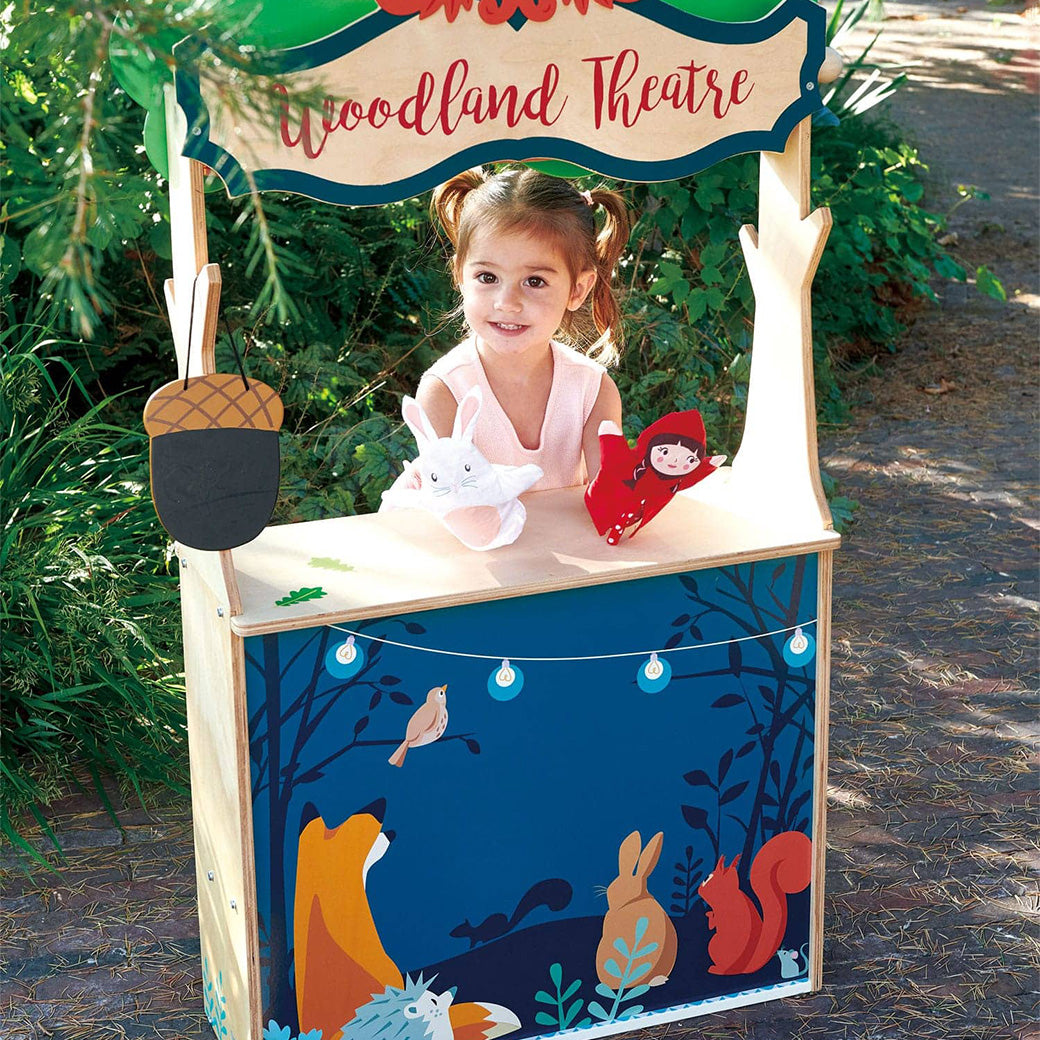 Woodland Stores and Theatre