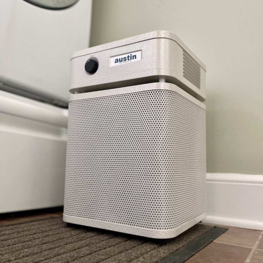 HealthMate Air Purifier