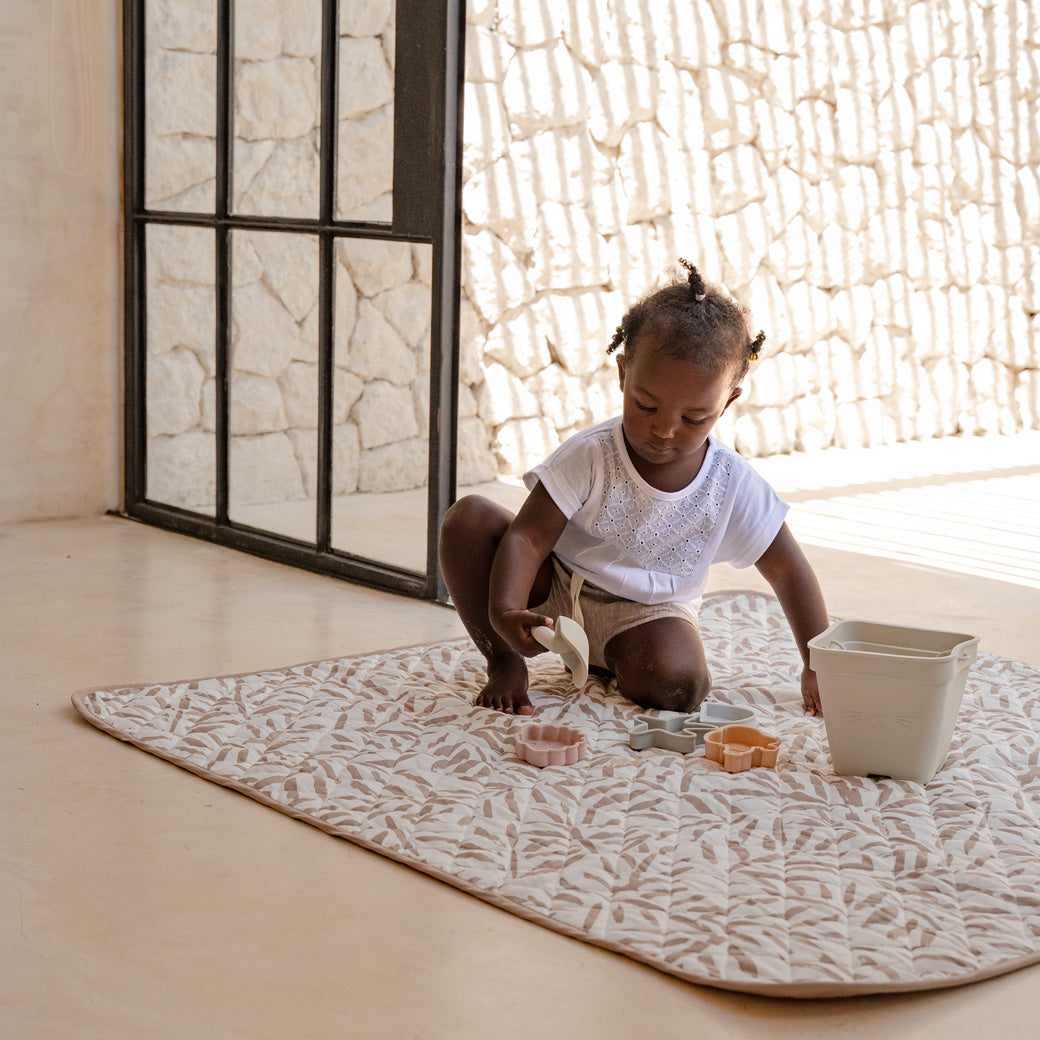 Wander Classic Playmat