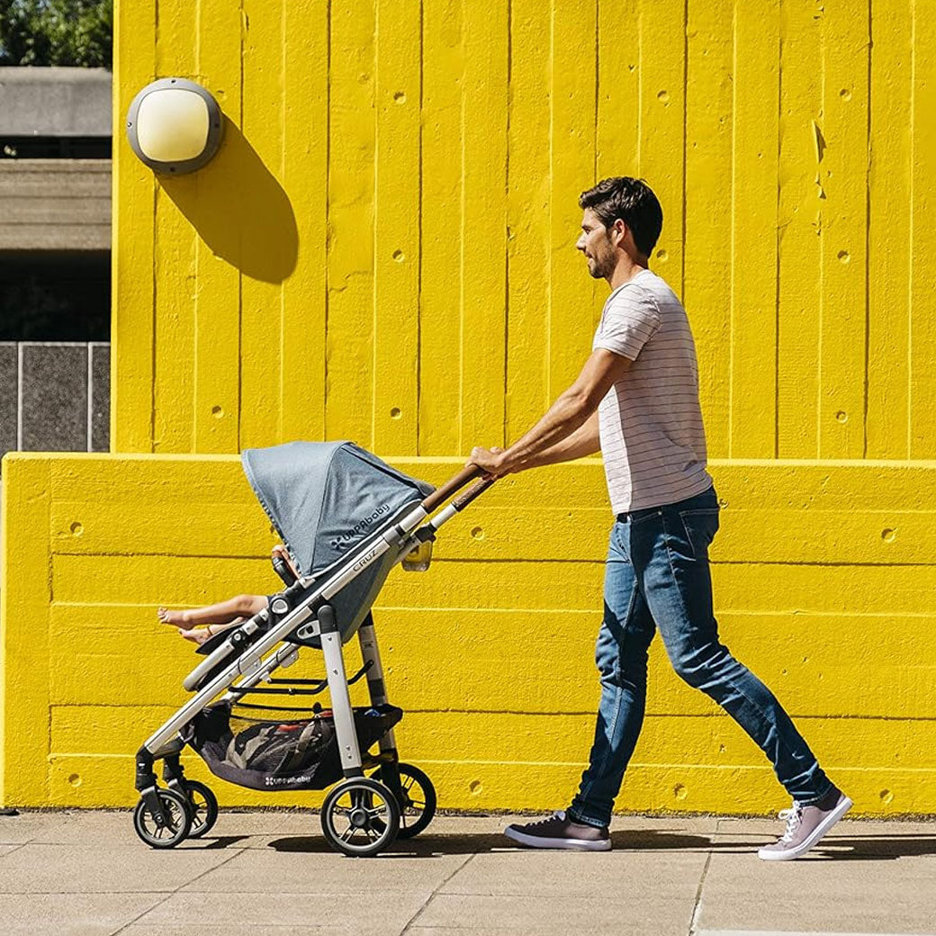 CRUZ Leather Handlebar Cover in Saddle