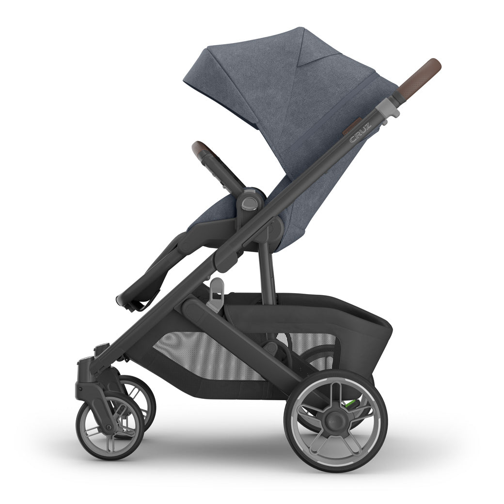 Cruz V3 Stroller + Aria V2 Travel System