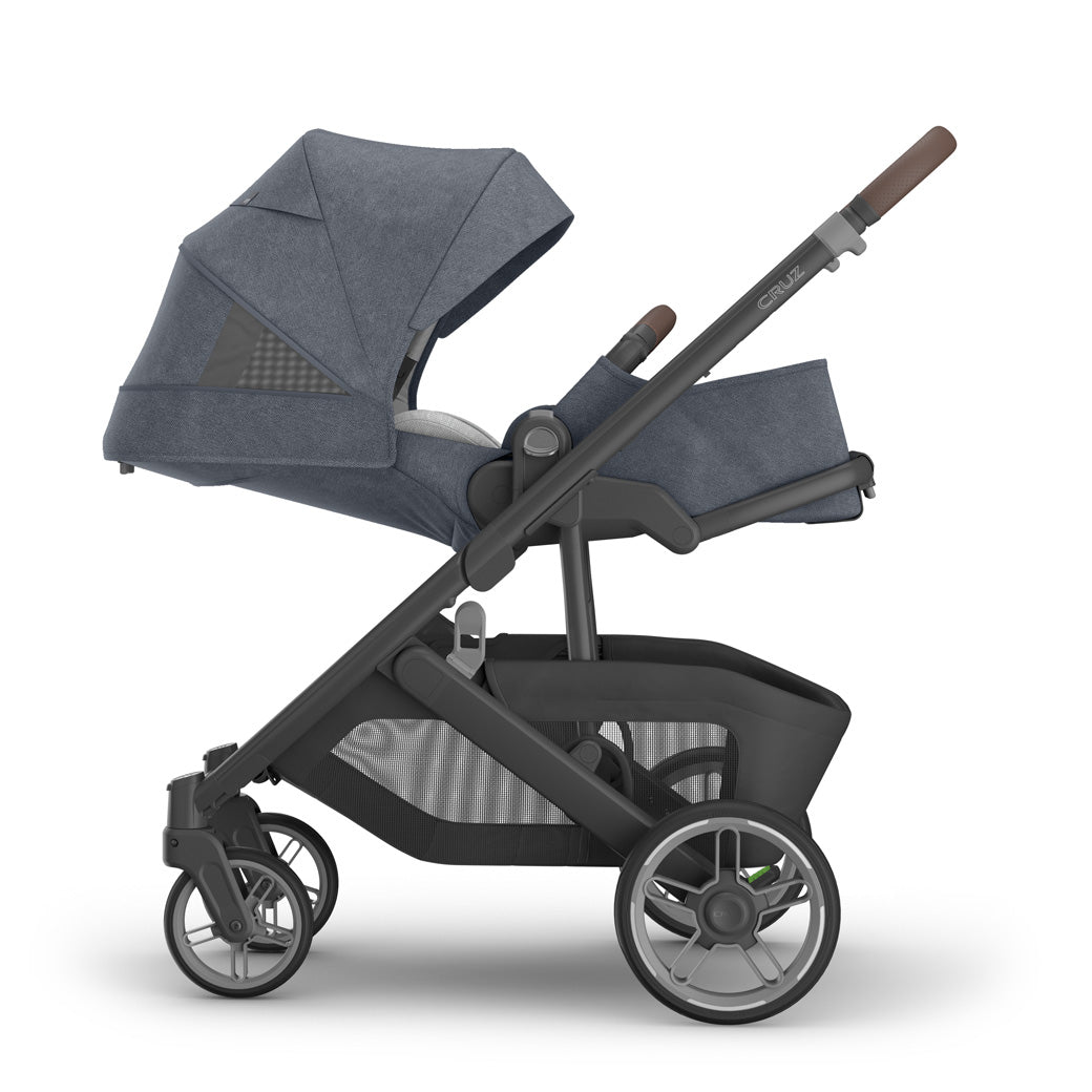 Cruz V3 Stroller
