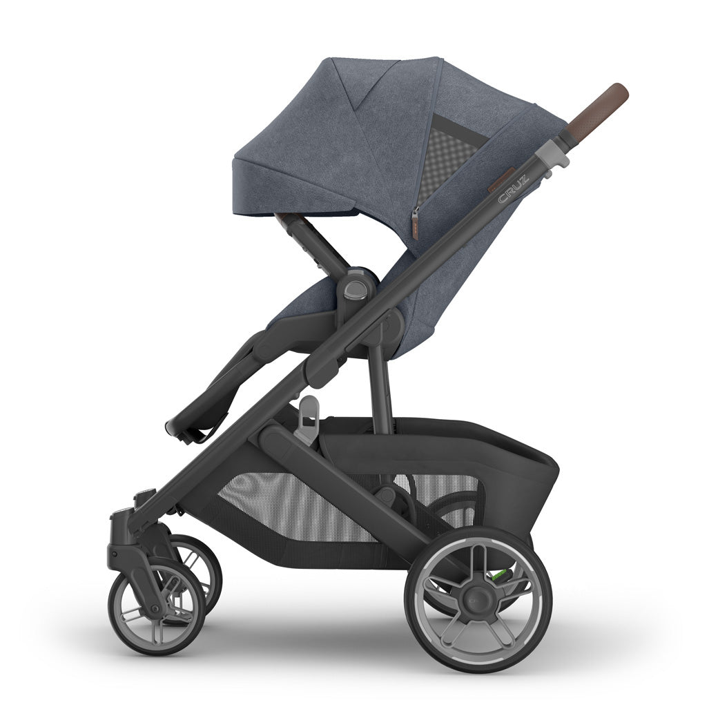Cruz V3 Stroller