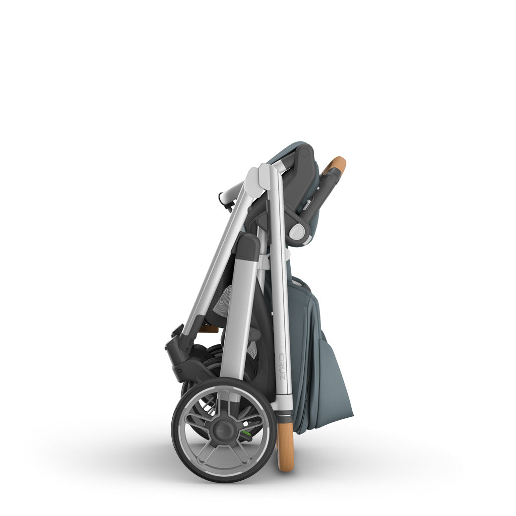 Cruz V3 Stroller + Aria V2 Travel System