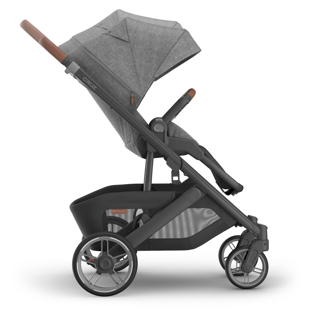 Cruz V3 Stroller