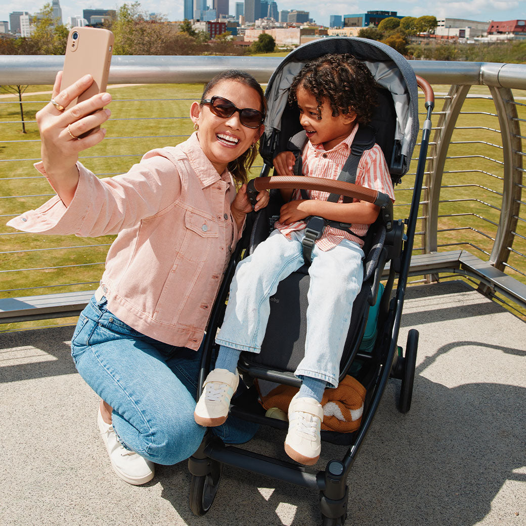 Cruz V3 Stroller