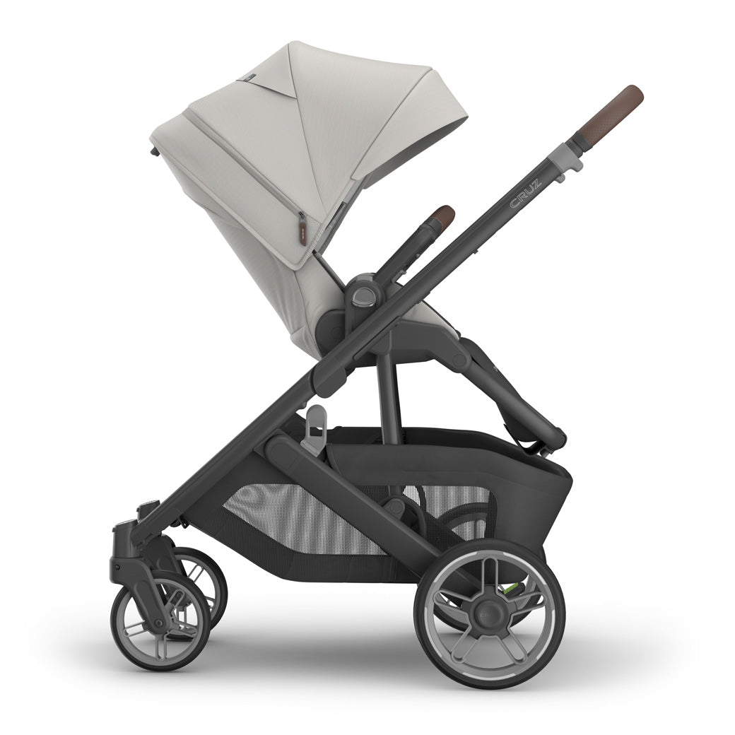 Cruz V3 Stroller