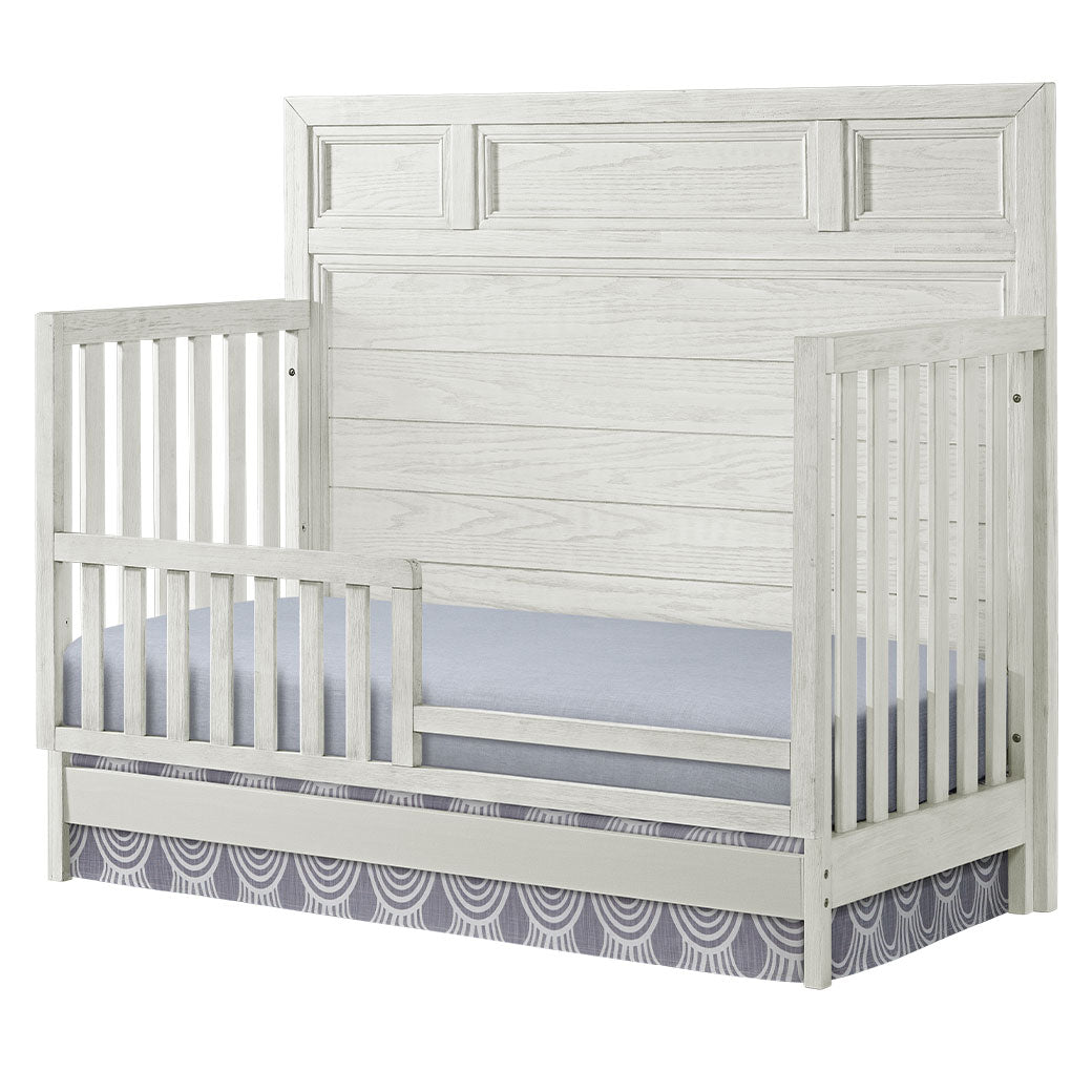 Foundry Toddler Rail