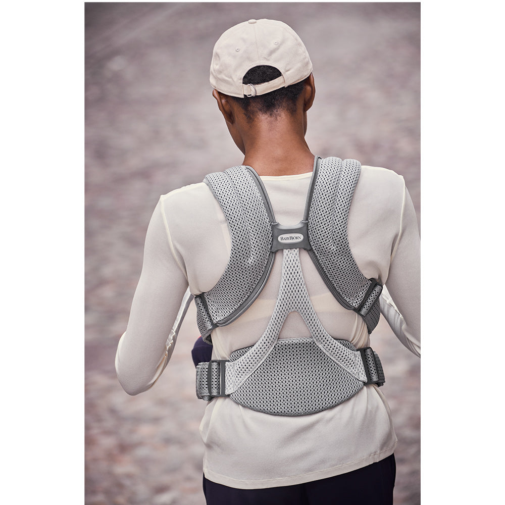 Back straps of BABYBJÖRN Baby Carrier Free in -- Color_Gray 3D Mesh