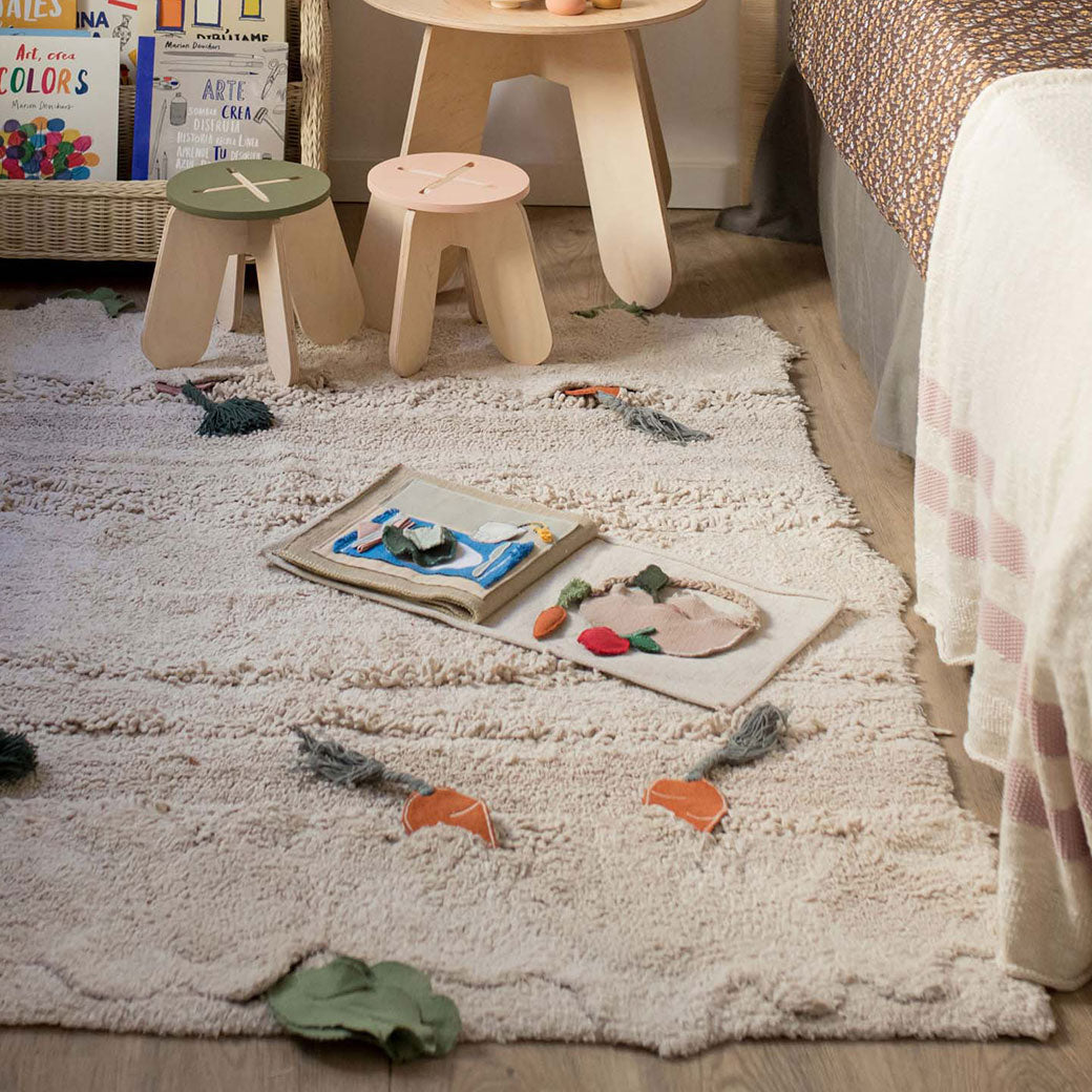 Cool Kids Eat Healthy Textile Book